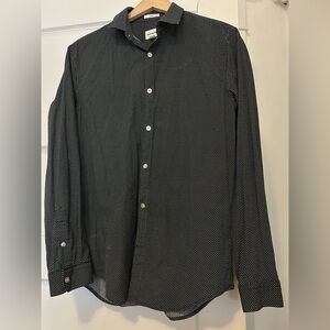 Black & white dot shirt